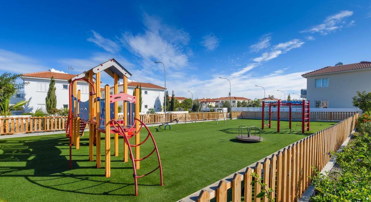 Mythical Sands Apartments Protaras Extérieur photo
