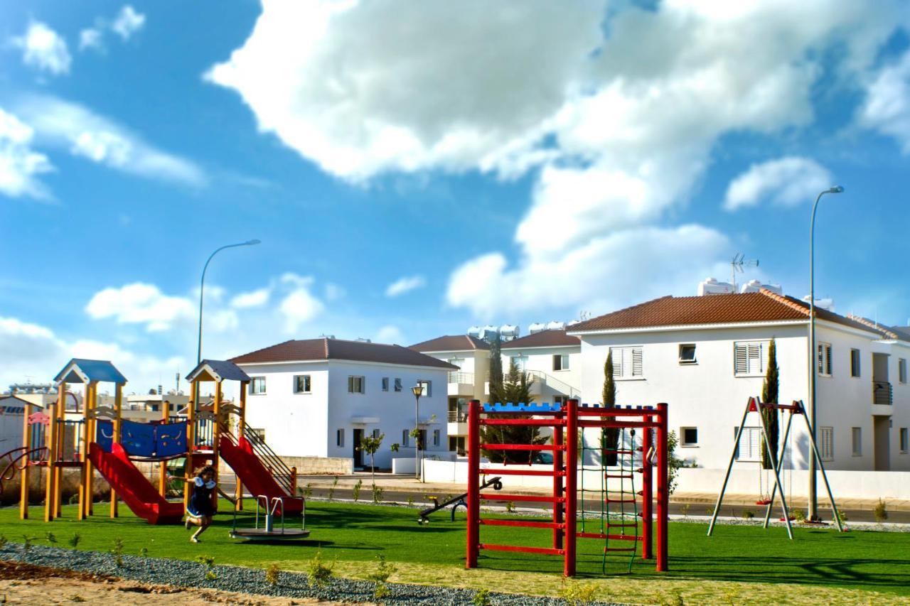 Mythical Sands Apartments Protaras Extérieur photo